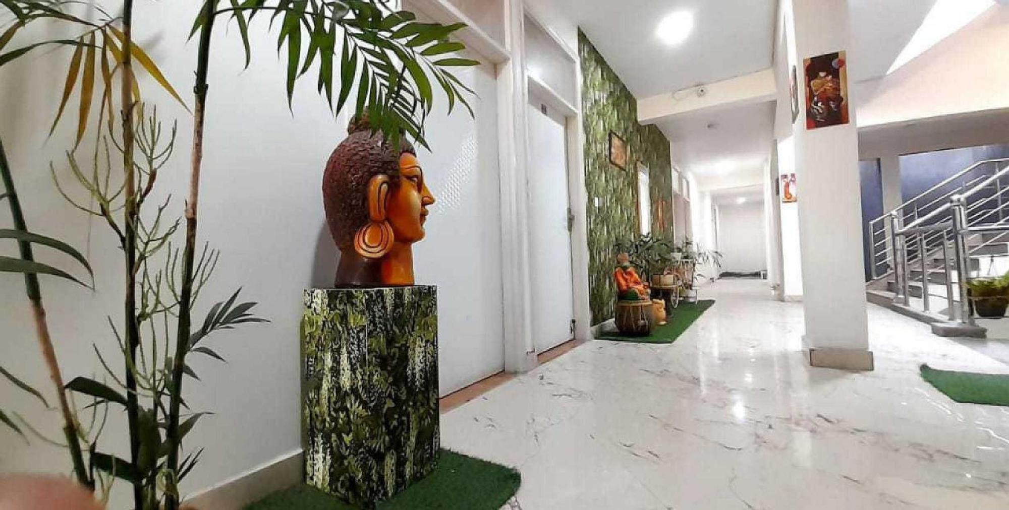 Hotel O Krishna Orchid Near Noida Sector 81 Metro Station 外观 照片