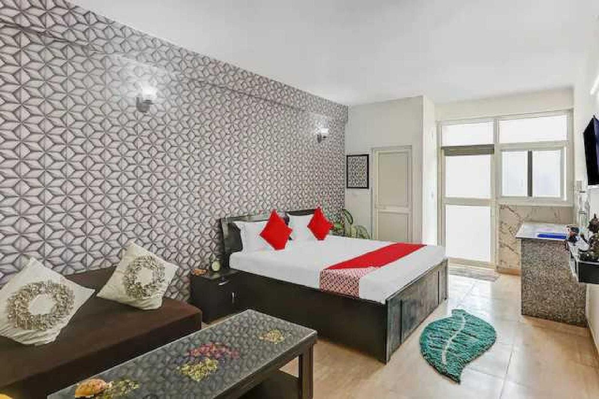 Hotel O Krishna Orchid Near Noida Sector 81 Metro Station 外观 照片