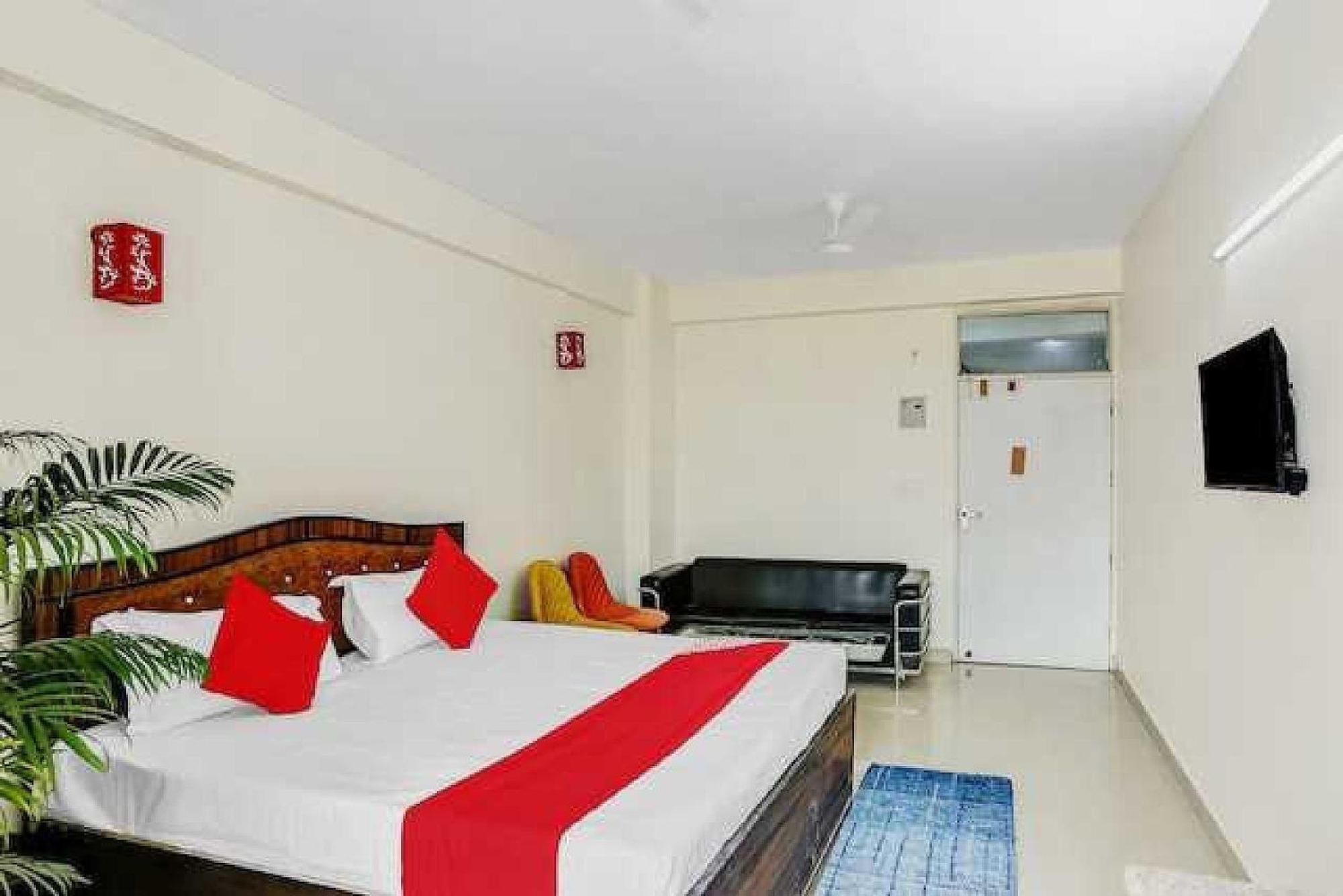 Hotel O Krishna Orchid Near Noida Sector 81 Metro Station 外观 照片